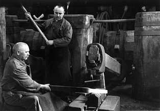 Schmiedevorführung im Eisenhammer, 1930er Jahre