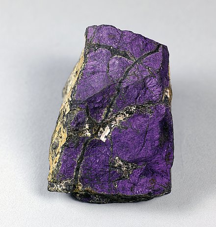 Image of a purpurite.
