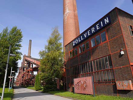 Exterior view of the Zollverein coking plant mixing plant.