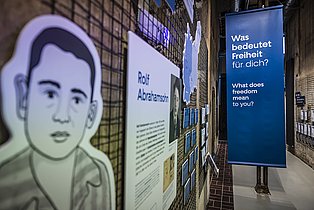 Schulklassen-Workshop Ausstellungsprojekt HOLO-VOICES in der Zeche Zollverein - 22.01.2026 - Essen (NRW).