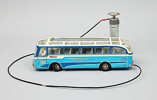 Aufnahme von Spielzeugauto Reisebus „Tourist“, Tippco / Tipp & Co, Nürnberg